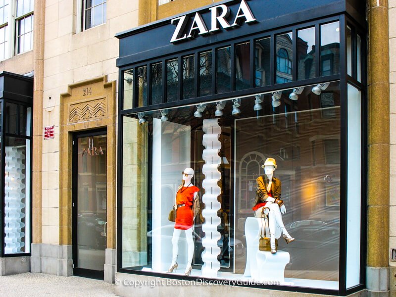Marc Jacobs on Newbury Street Marc Jacobs on Newbury Street
